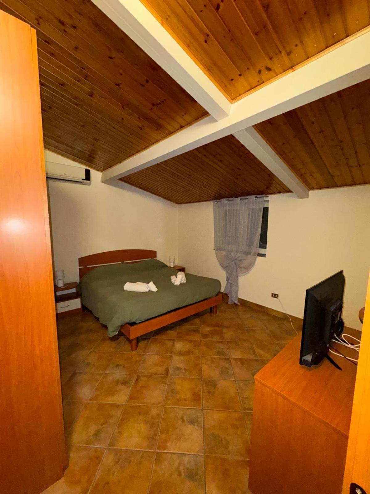 Peri Peri Etna Guest House Montargano Exterior foto